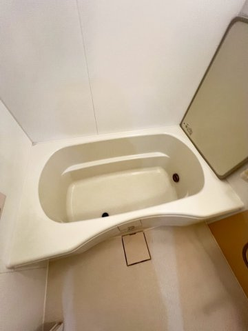 甲子園三番町ハイツの浴室