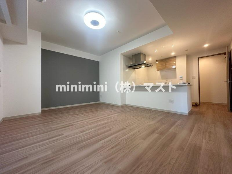 LEGALAND+ABENO SANMEICHOの居間・リビング