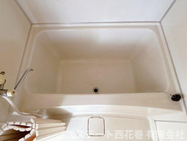 花巻市中北万丁目のアパートの浴室