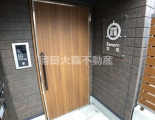 ルノン羽田のエントランス