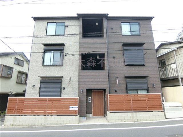 ルノン羽田の外観|2019年12月築　木造地上3階建て総戸数9戸オートロック宅配BOX付
東京都大田区羽田5丁目　京急空港線天空橋駅徒歩6分