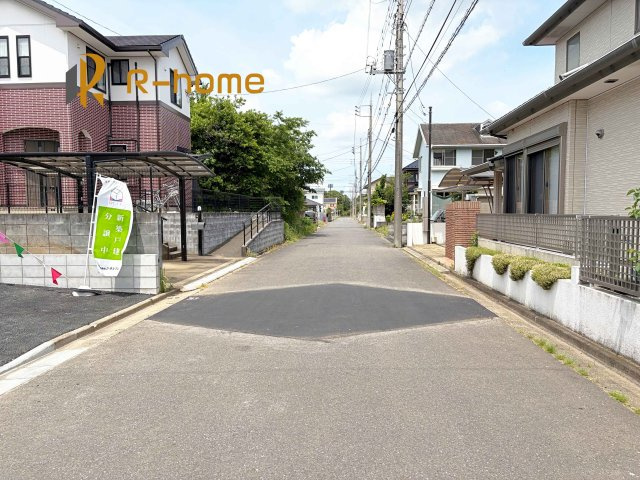 龍ケ崎市城ノ内第10　新築戸建て　1号棟の前面道路含む現地写真|堂々！建物完成♪実際のお部屋をご見学可能です♪
ご見学が一番の資料！お気軽にお問い合わせ下さい♪