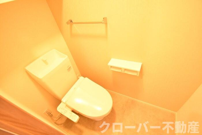 Belle sereno A棟のトイレ|温水洗浄暖房便座