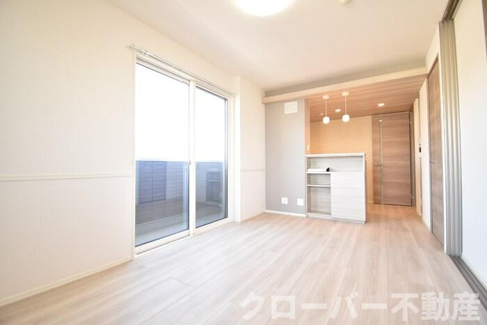 Belle sereno A棟の居間・リビング|ＬＤＫ１１．４帖