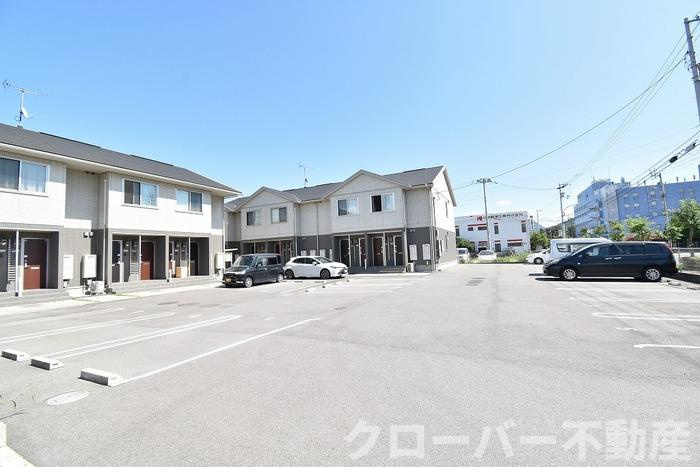 アリエッタ A棟の駐車場|駐車場