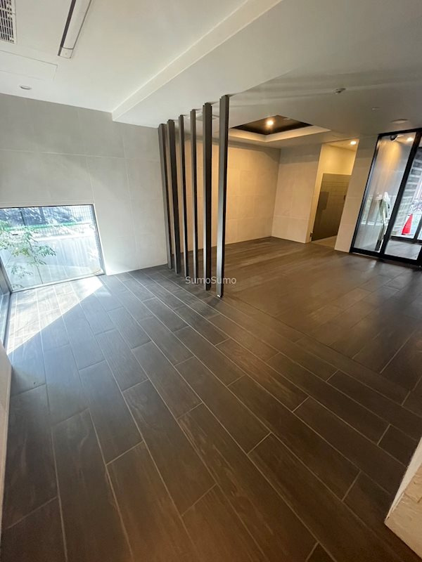 SK RESIDENCES SHINSAIBASHI (旧 SK RESIDENCE)のロビー