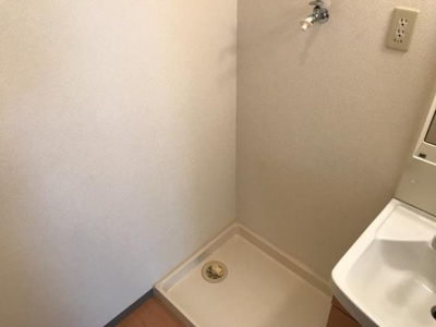 【その他】 | ロココ　ヴェルジュ | 洗濯機置場