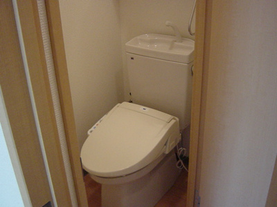 【トイレ】 | ロココ　ヴェルジュ | シャワー付トイレ