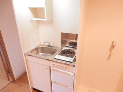 プレサンス京都二条城前のキッチン