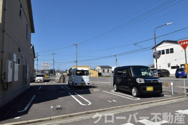 サンセジュール A棟の駐車場|駐車場