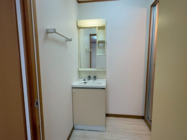 小坂町貸家｜名古屋市の賃貸ならMy賃貸の独立洗面台|小坂町貸家