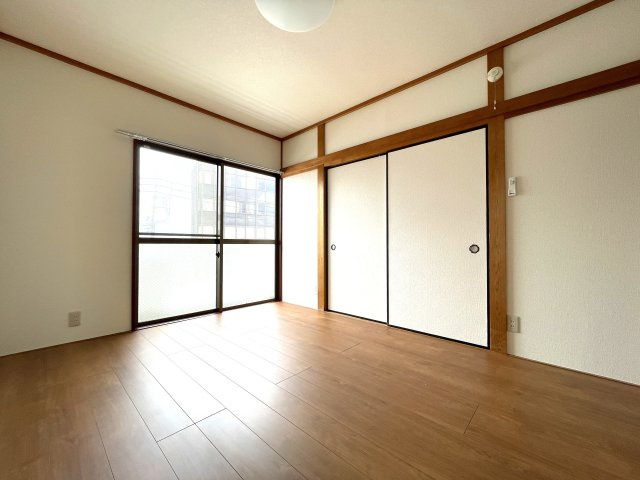 メゾンクレールMの洋室