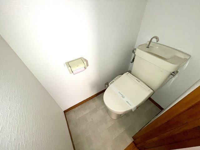 メゾンクレールMのトイレ