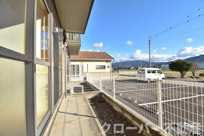 セジュールななみのバルコニー|専用庭