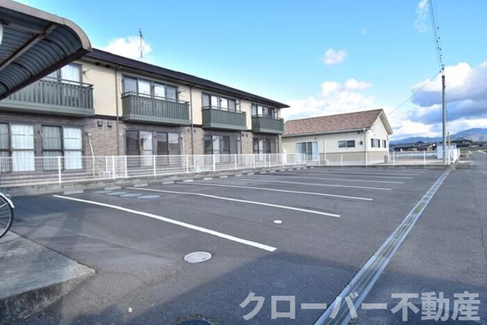 セジュールななみの駐車場|駐車場