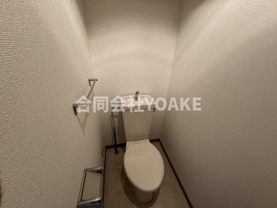 【トイレ】 | プライムコート | 画像は別部屋のものです。現況と相違がある場合、現況優先。