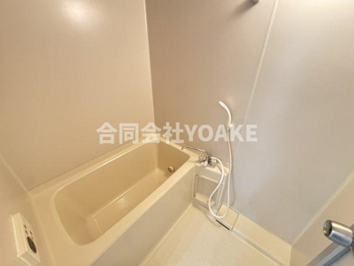 【浴室】 | プライムコート | 画像は別部屋のものです。現況と相違がある場合、現況優先。