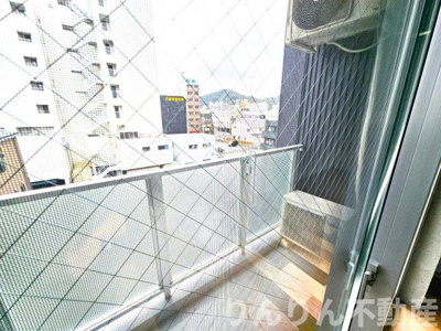 【バルコニー】 | アップフィールド富田橋 | お洗濯にも便利なバルコニー付き