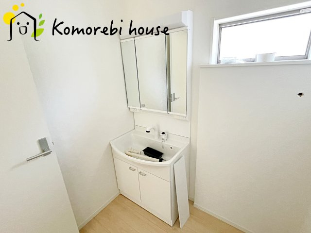 上尾市領家　第2　新築一戸建て　クレイドルガーデン　13の独立洗面台|26.5.25　撮影済み