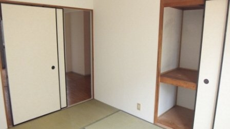 サンハイツⅠのその他|和室からダイニング