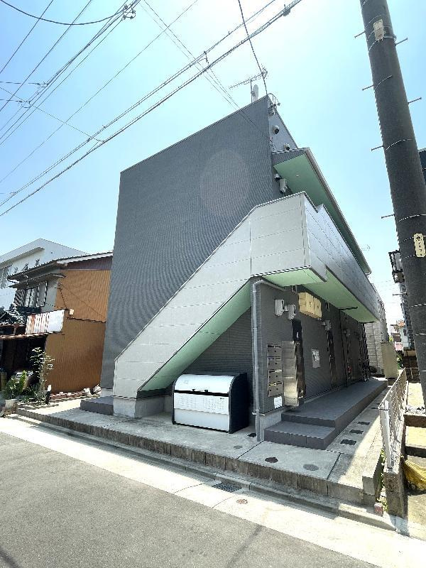 Ｙ'ｓ　Ｓｑｕａｒｅ　中村公園