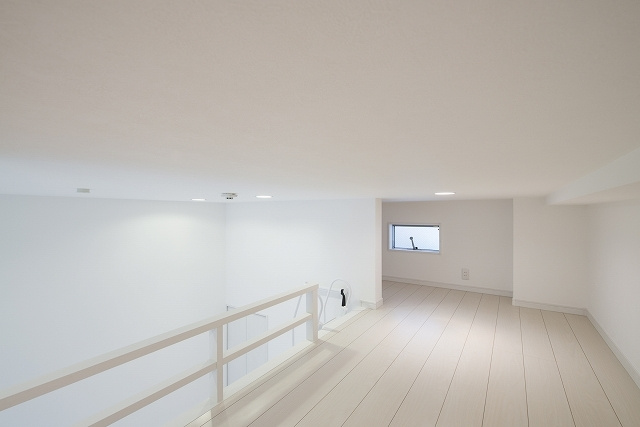 ヒルズ古出来の居間・リビング