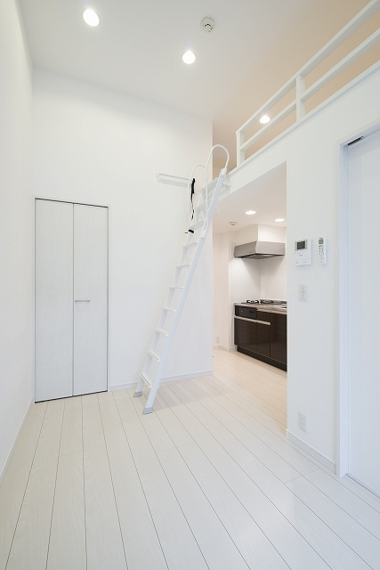 ヒルズ古出来の居間・リビング