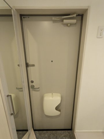 ハーモニーテラスケーの玄関|105号室