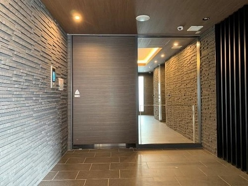 プレイス白壁のエントランス|エントランス