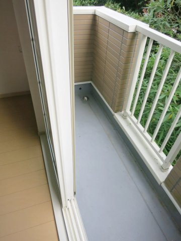 サニーヒル　　　刈谷市近郊の賃貸はクラスホーム刈谷店のバルコニー|暖かな日差しのふりそそぐバルコニー