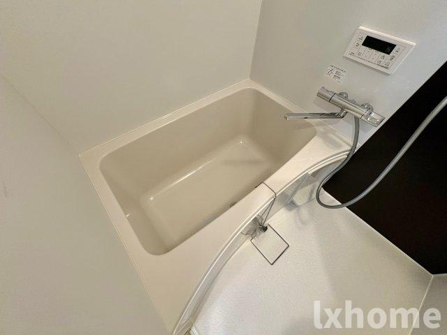 セレニティ豊川A棟の浴室
