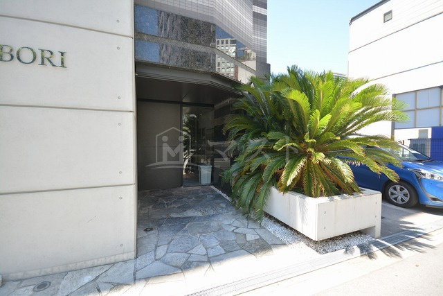 サムティ土佐堀Riberaのエントランス