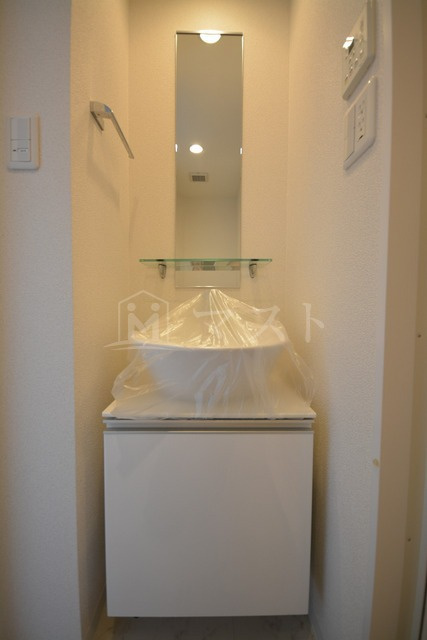 サムティ土佐堀Riberaの洗面所