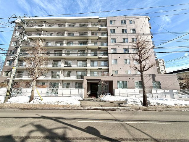 ひばりが丘パークマンションの外観
