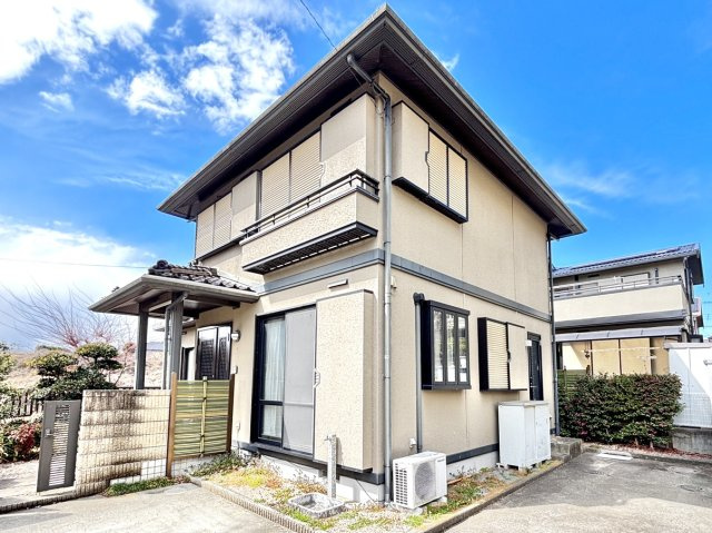 【中古戸建】前橋市茂木町の外観|■外観｜閑静な住宅街で始める新しい暮らし♪開放的な毎日をあなたへ(^^♪