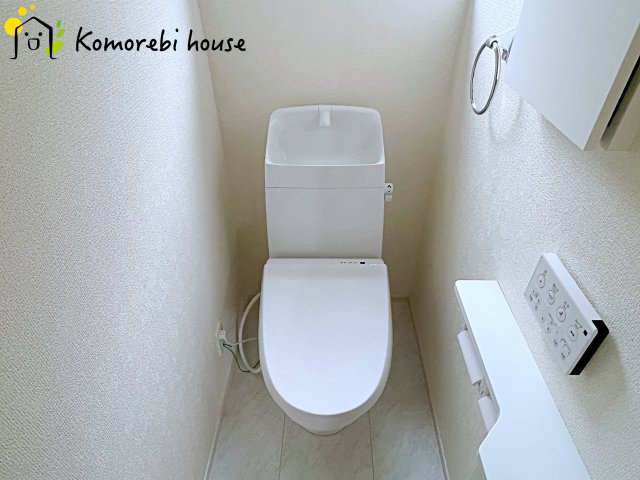 北区日進町1丁目　新築一戸建て　リーブルガーデン　01のトイレ|26.7.27撮影済み