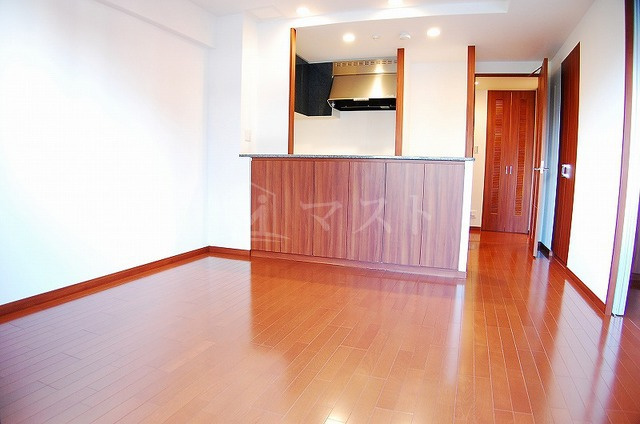 リーガル京町堀の居間・リビング|同マンションの違うお部屋の写真です。