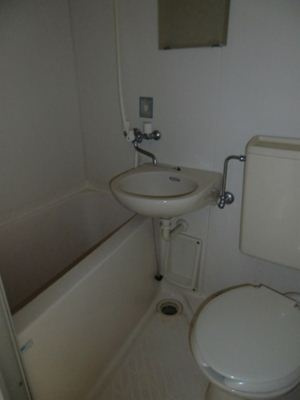 ゼフィルスタカシマの浴室|日々の疲れを癒すお風呂付です