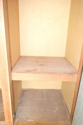 コーポ・シャトレーヌの収納|ちょっとした収納スペースも充実しています