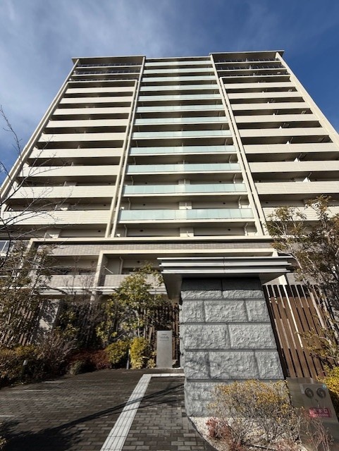 京都桂川つむぎの街マークスクエアの外観