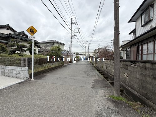 【仲介手数料０円】厚木市愛甲東3丁目　新築一戸建て　6号棟　全6棟の前面道路含む現地写真|厚木市愛甲東3丁目　新築一戸建て　全6棟