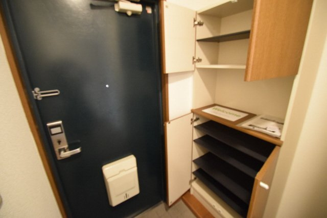 コンフォースＫの玄関|下駄箱