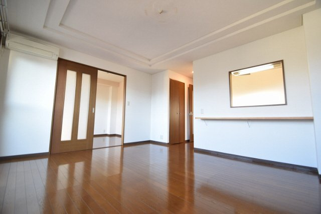 コンフォースＫの居間・リビング|使い勝手の良い間取りです