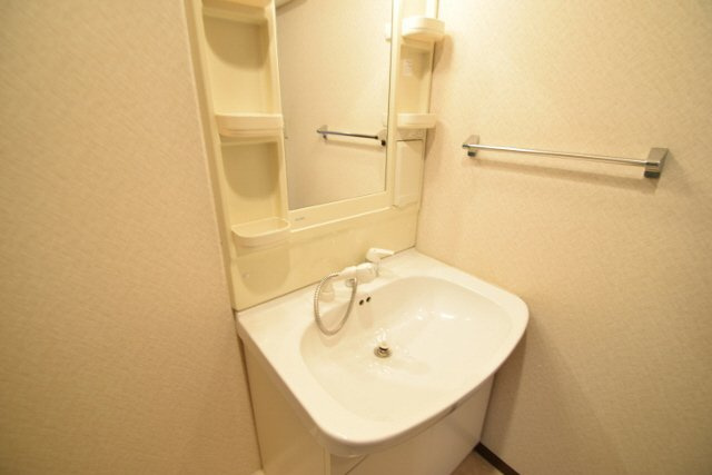 コンフォースＫの洗面所|シャンプードレッサーで便利