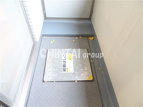 日神デュオステージ笹塚西館のバルコニー