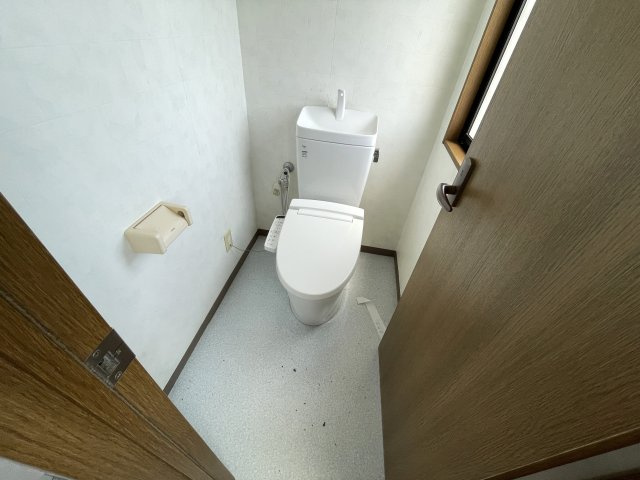 小林ビルのトイレ