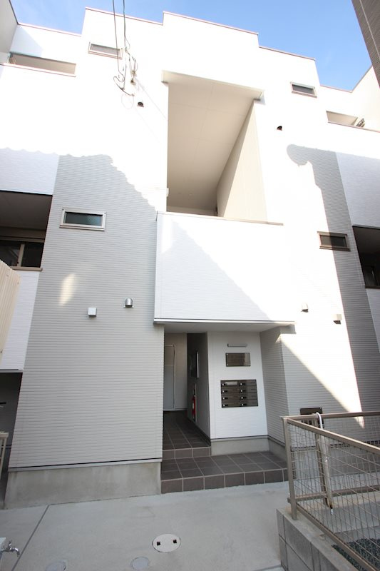 熊本市中央区坪井５丁目のアパートの外観