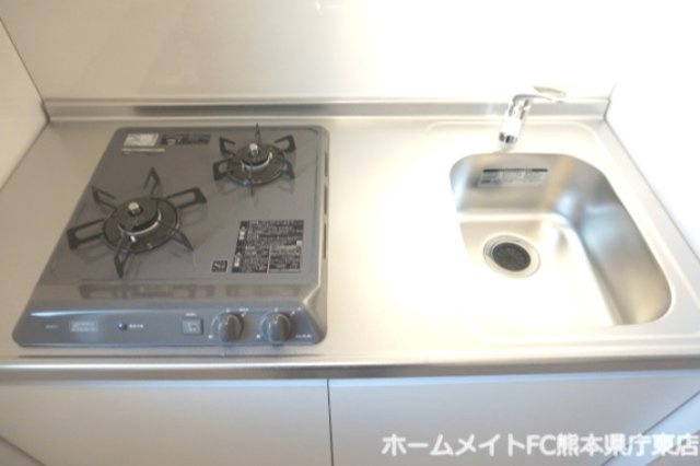 熊本市中央区坪井５丁目のアパートのキッチン