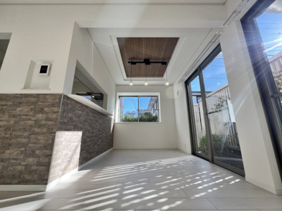 【居間・リビング】 | 杉並区桃井1丁目 中古戸建