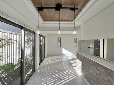 【居間・リビング】 | 杉並区桃井1丁目 中古戸建